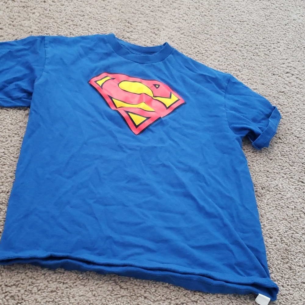 Tee shirt